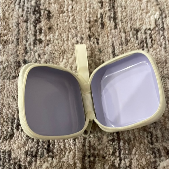 Pink Kids Accessory Case - Picture 2 of 3